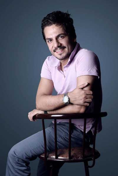 عباس غزالی بازیگر نقش امیرعلی در سریال مجلس حیرانی