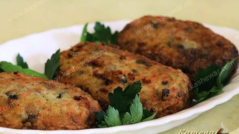 دستور پخت کوکوی قارچ را بخوانید