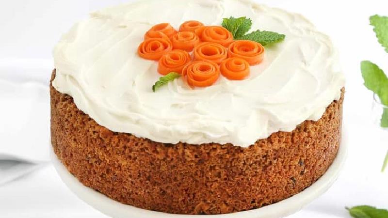 روش پخت کیک هویج خانگی را بخوانید