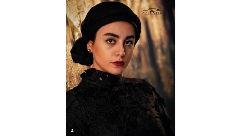 نازنین کیوانی بازیگر نقش باران در سریال چوب خط