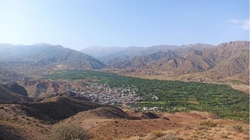 روستای برندق در کجا قرار دارد