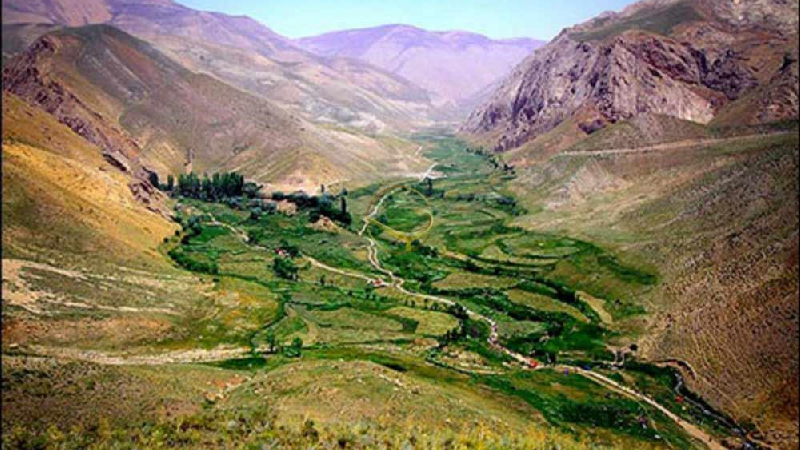 دیدنی‌های جاده فیروزکوه که راحت از کنارشان عبور می‌کنیم