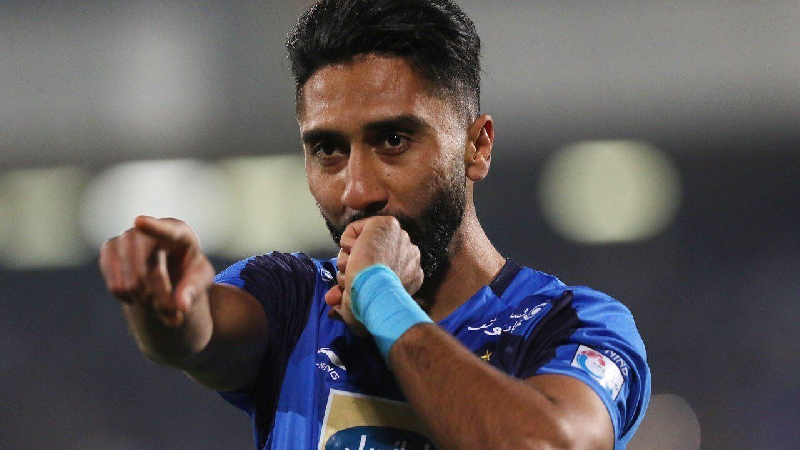 فرشید باقری بازیکن استقلال