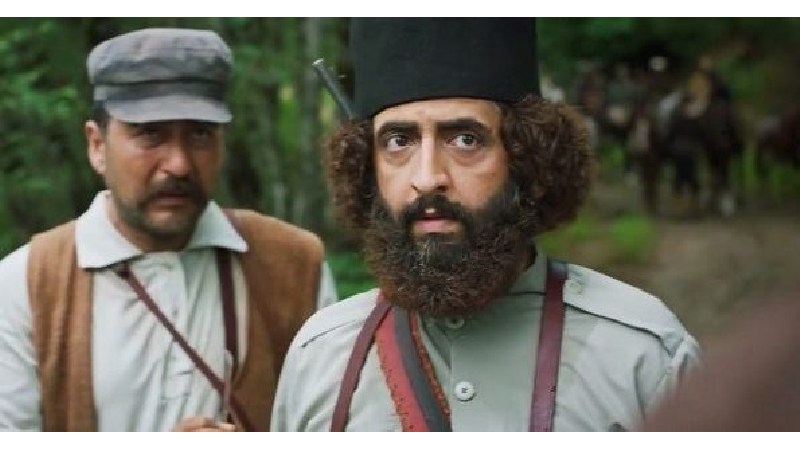 بهروز شعیبی در نقش میرزا کوچک خان