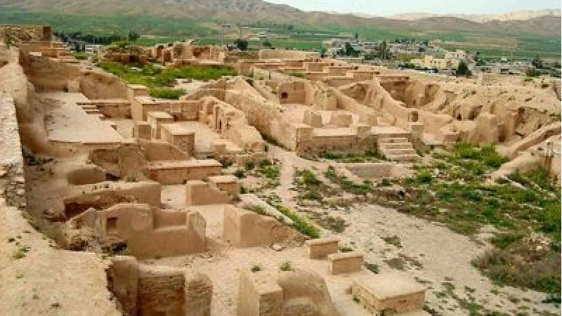 در سفر به جزیره کیش، شهر باستانی حریره را حتما سیاحت کنید