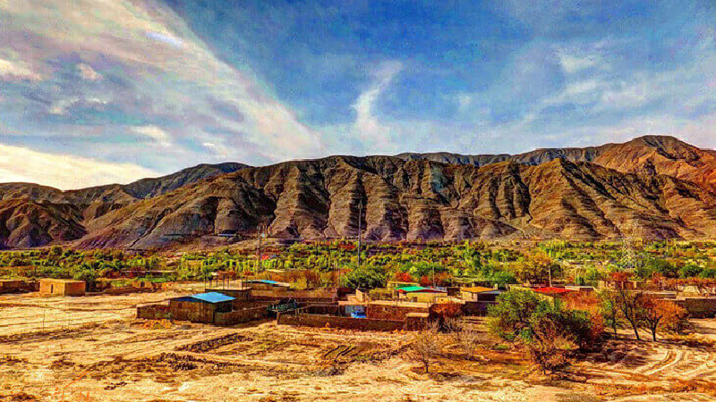 سیرچ؛ شهری مناسب برای سفر پاییزی