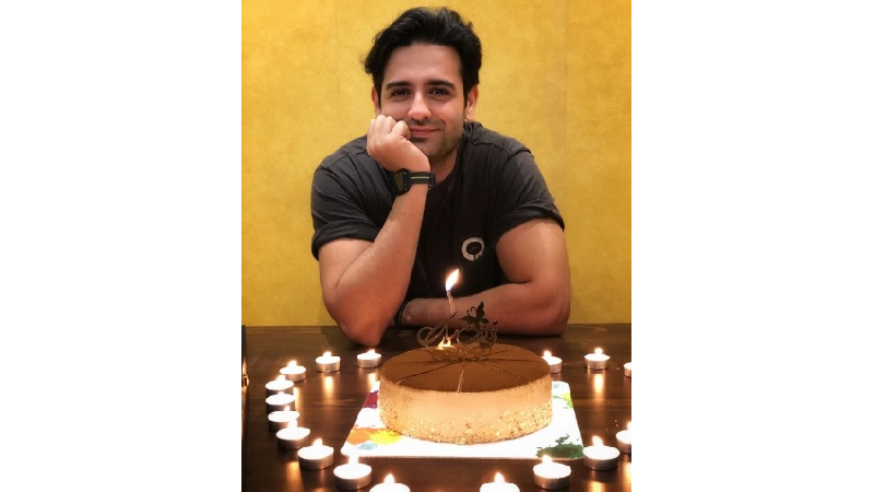 جشن تولد امیرحسین آرمان