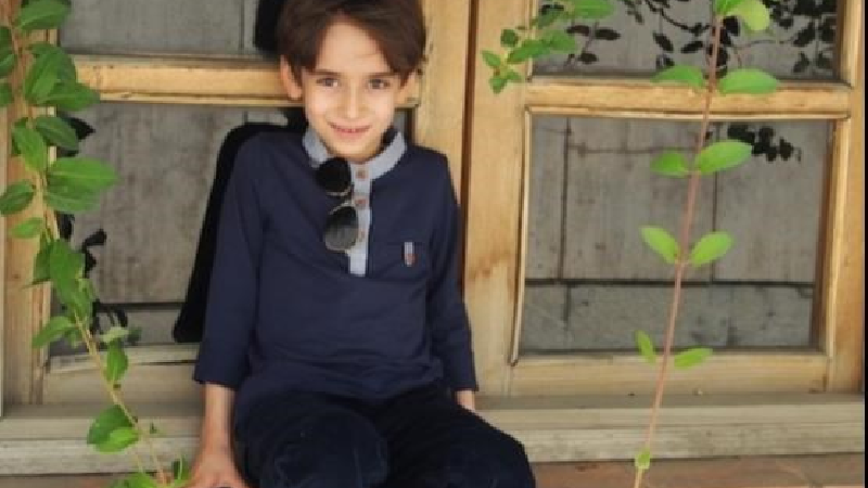 بیوگرافی کامل عرفان برزین بازیگر نقش کهور در سریال به رنگ خاک و نقش حمید برادر حبیب در سریال فوق لیسانسه ها