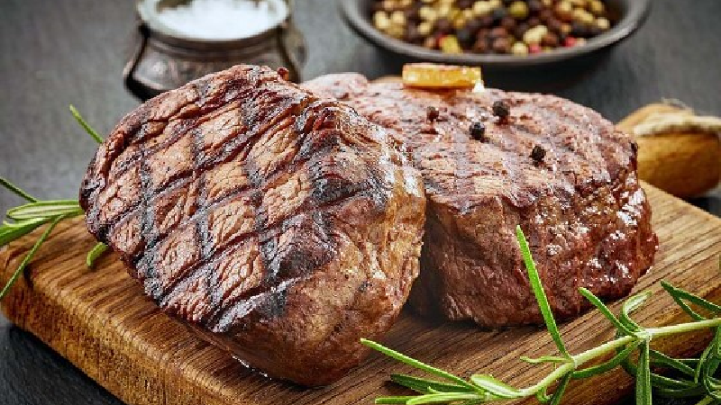 در روزهای سرماخوردگی دور گوشت قرمز خط بکشید