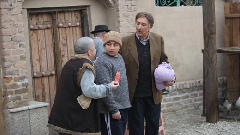 محمدرضا شیرخانلو، بازیگر سریال حکایت های کمال