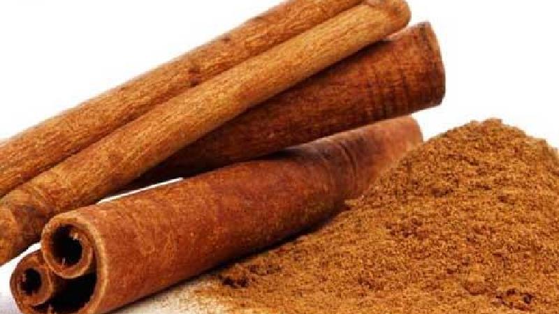 کنترل طبیعی قند خون با دارچین