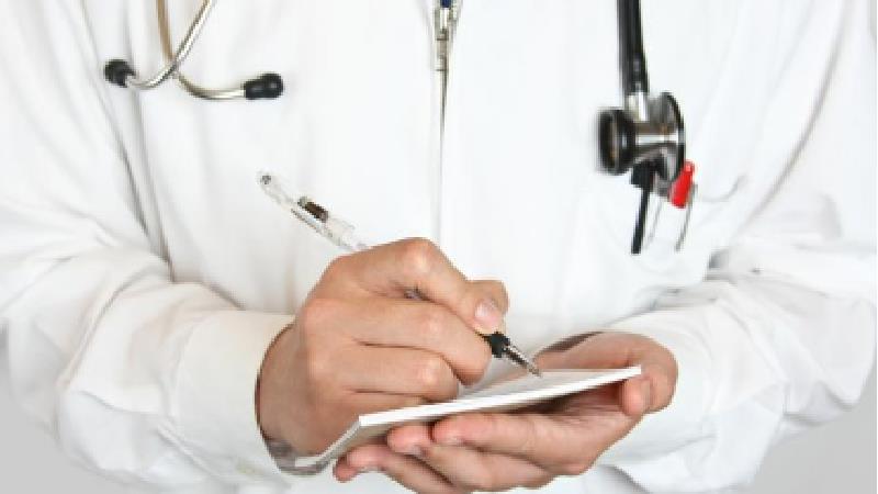 آزمایش و سونوگرافی با تجویز پزشک