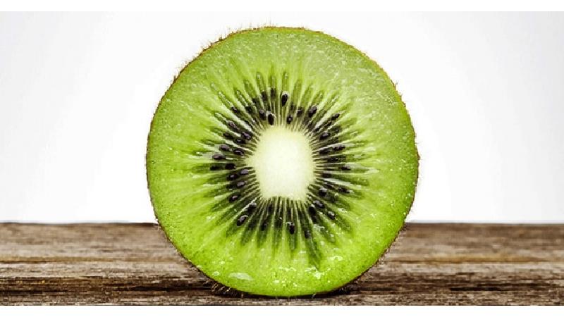 کیوی هموگلوبین خون را افزایش می‌دهد