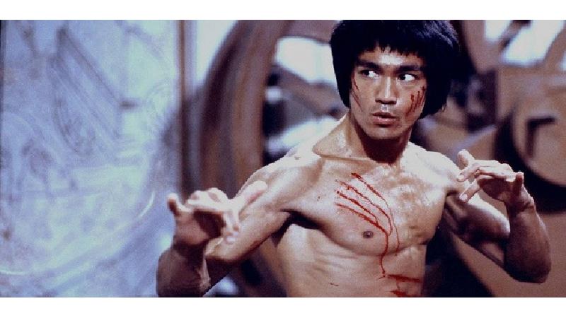 نقش بروس لی در ورزش ام ام ای