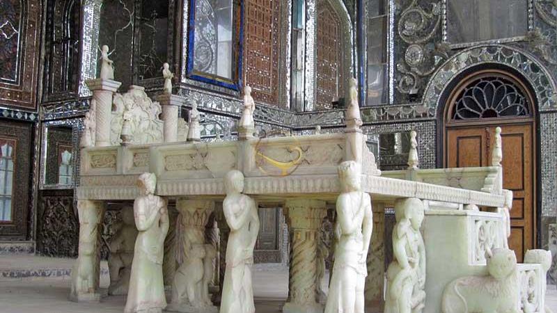  آشنایی با تخت مرمر در کاخ گلستان