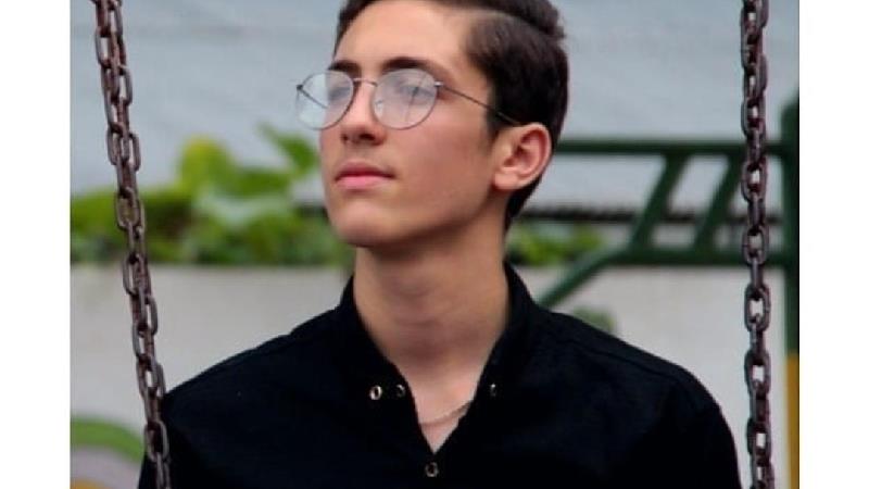 معرفی میلاد حسین پور بازیگر نقش نوجوانی جاوید در سریال وارش