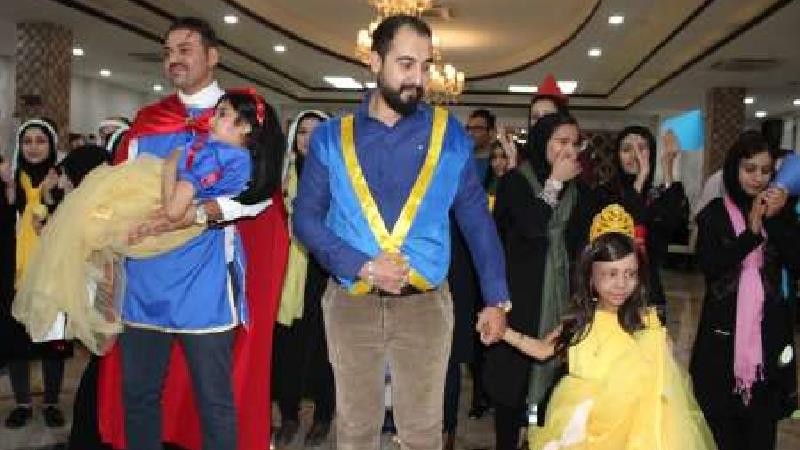 حرف‌های خواندنی دختری که آرزوی 453 نفر را بٰرآورده کرده است