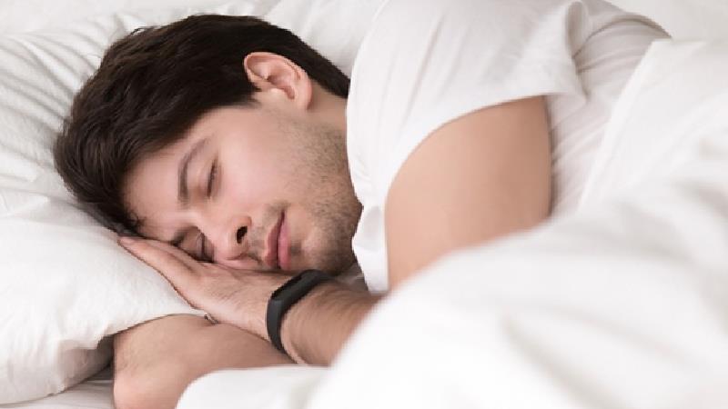 خوابیدن ۷ الی ۸ ساعت در روز