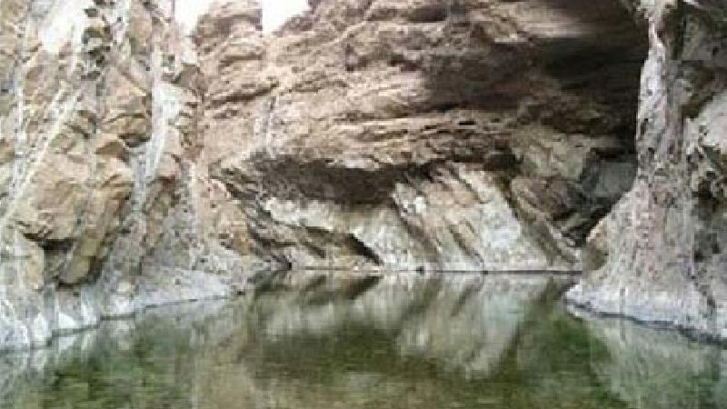 چشمه آبگرم خمیر یا چشمه آبگرم لشتغان