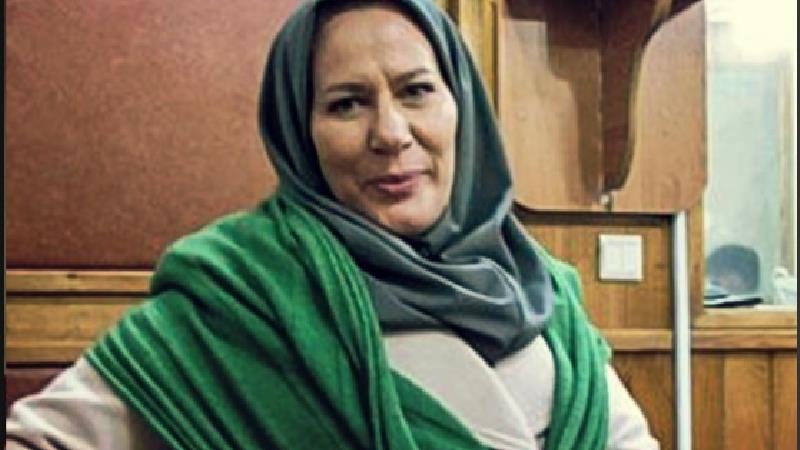 معصومه آقاجانی، (زاده‌ ۲۵ تیر ۱۳۳۸، ارومیه) دانش‌آموخته‌ دانشکده‌ هنرهای دراماتیک دانشگاه تهران است.