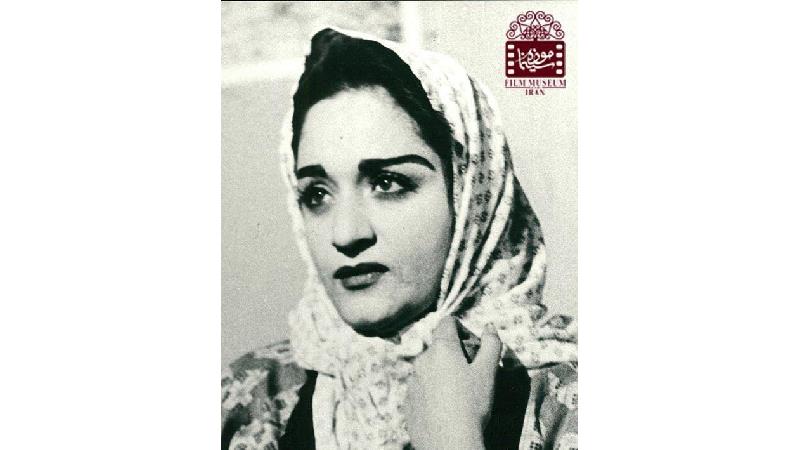 عکسی قدیمی از شهلا ریاحی