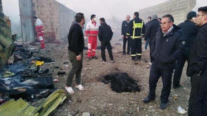 سقوط هواپیمای مسافری