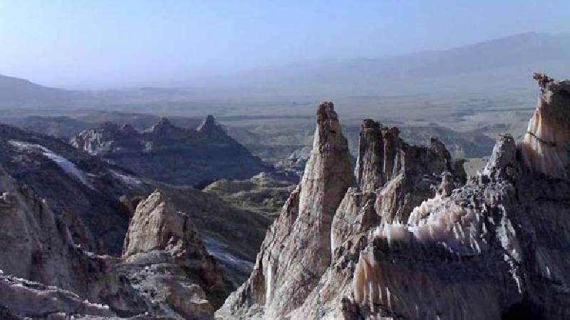 گنبد نمکی در بوشهر