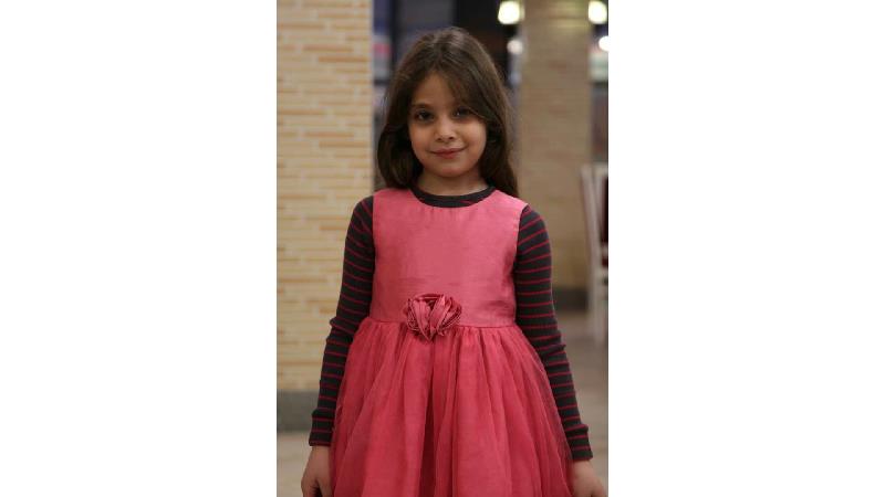 فریماه احمدی، بازیگر نقش شیرین در سریال وارش