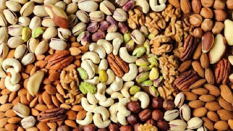 آجیل و دانه‌ها برای رفع التهاب مفید هستند
