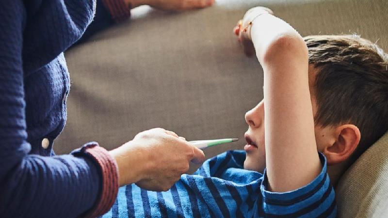 آنفولانزای نوع B چه علائمی دارد و آیا خطرناک است