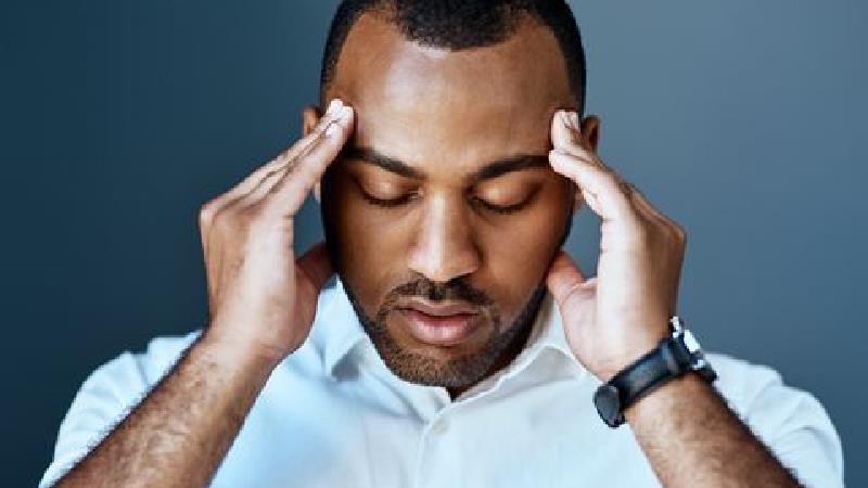 بهترین داروهای گیاهی برای درمان خانگی میگرن و سردرد