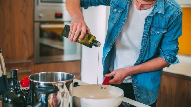 روغن کاجیره امگا-۶ بدن را تامین می‌کند