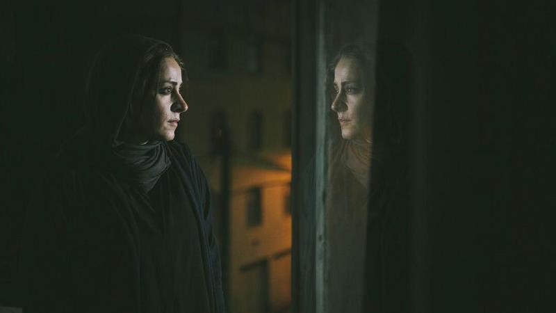 عکس فیلم قصیده گاو سفید