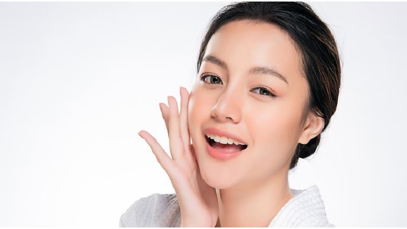 افرادی که پوست خشک و حساس دارند ضروری است که بیشتر مراقب آن باشند