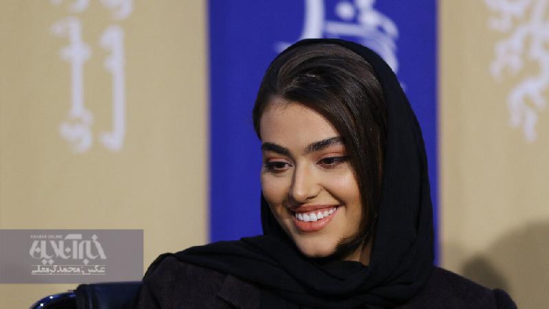 ریحانه پارسا به حاشیه ها واکنش نشان داد