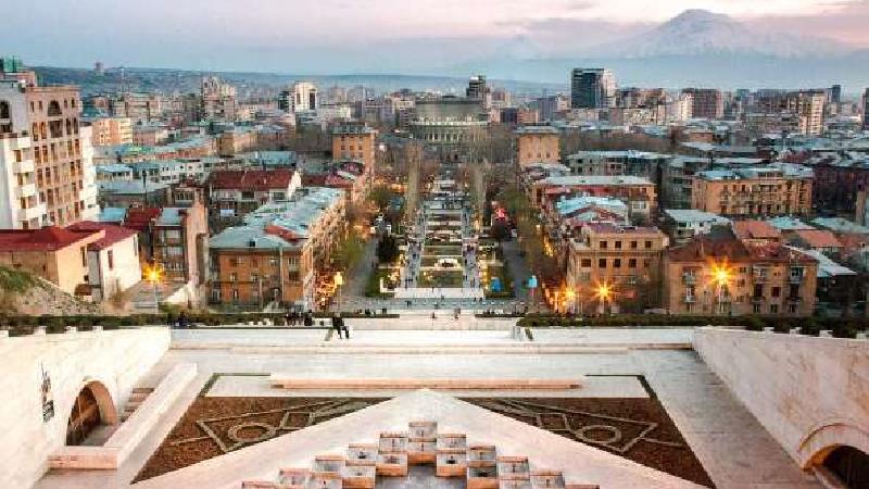 ایروان پایتخت ارمسنتان مکان های دیدنی زیادی دارد