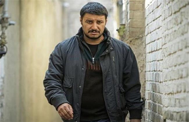 جواد عزتی در فیلم شنای پروانه