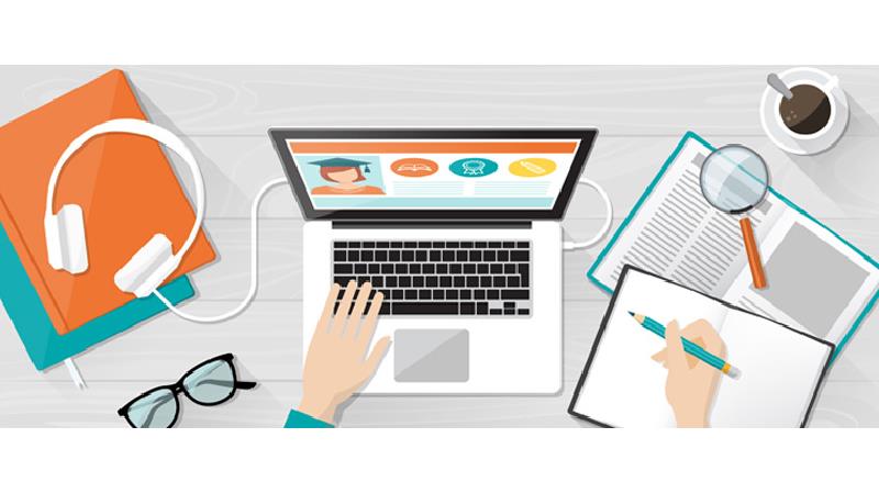 آموزش آنلاین یکی از شغل های خانگی مناسب است