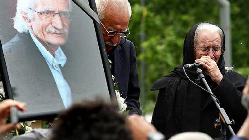 کیومرث ملک مطیعی و ملکه رنجبر با خاطره زیر آسمان شهر