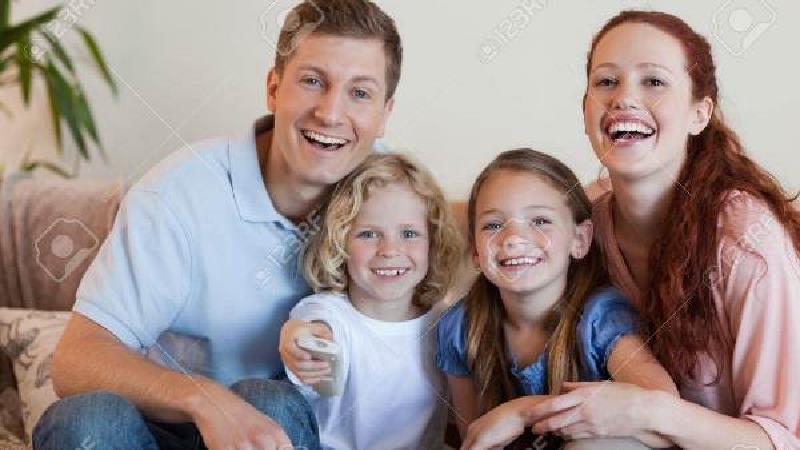 با تماشای کلیپ های خنده دار اضطراب خود را کم کنید