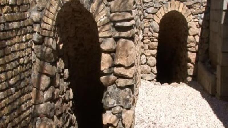 عکس هایی از شهر زیرزمینی کرد علیا  در استان اصفهان