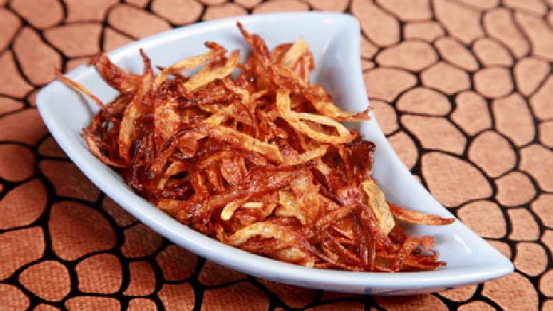 نکاتی درباره پیاز داغ آش رشته