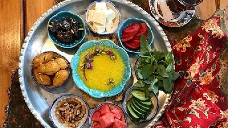 سفره افطار در ماه رمضان