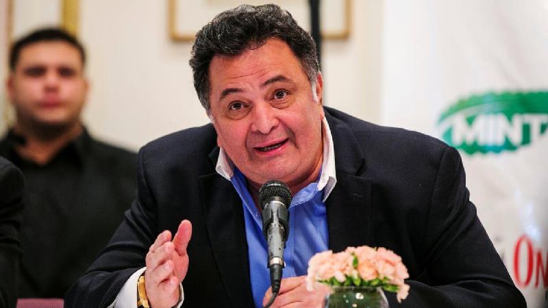 دلیل فوت ریشی کاپور چه بود