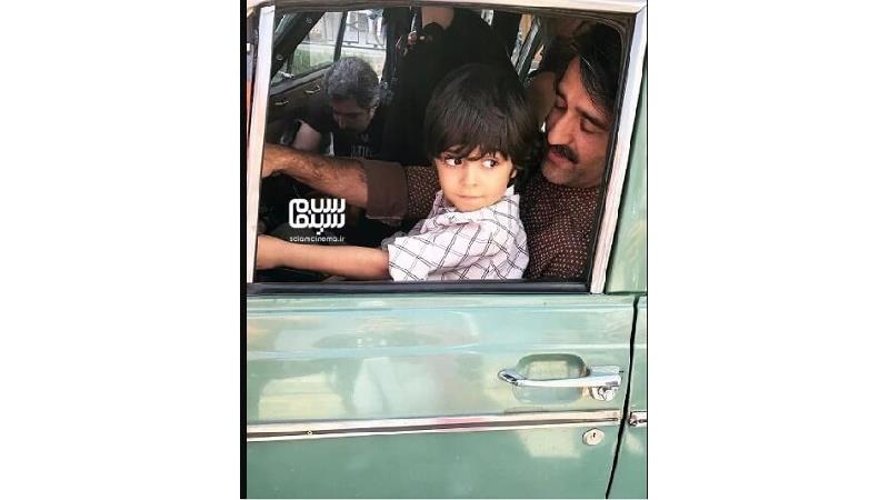 رایان سرلک بازیگر نقش کاوه در سریال زیر خاکی در کنار پژمان جمشیدی