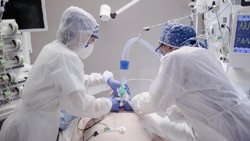 خطر شروع موج دوم کرونا وجود دارد