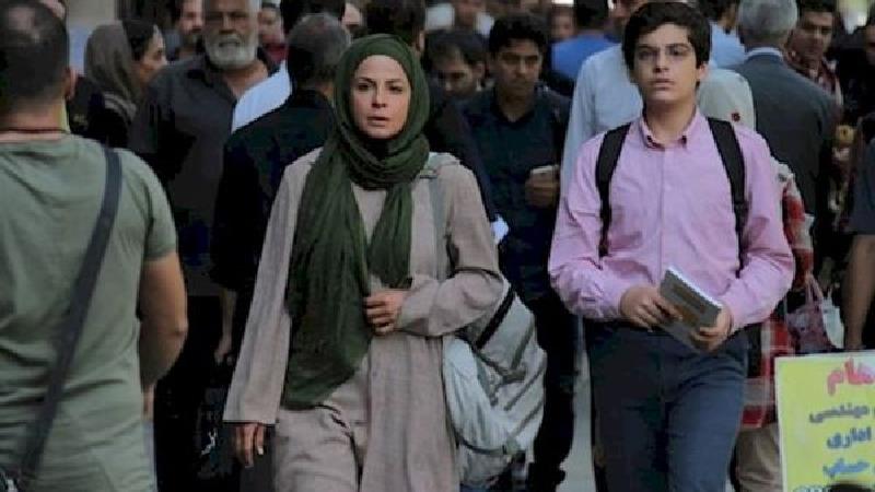 مانی رحمانی در فصل دوم سریال بچه مهندس نقش نوجوانی جواد جوادی را بازی کرد