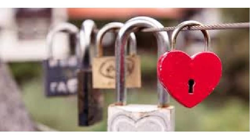 وابستگی عاطفی چرا به وجود می آید