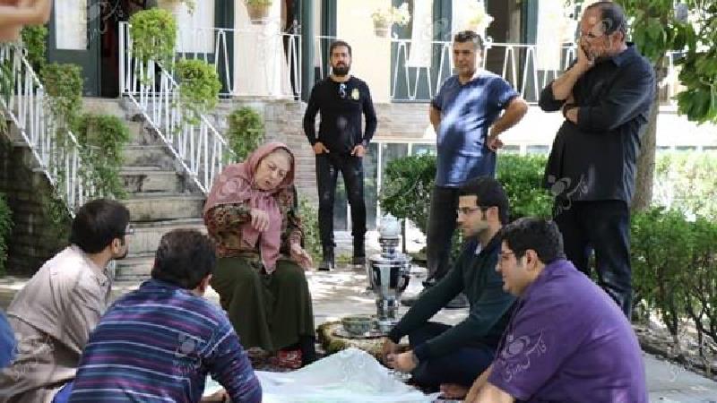 عکسی از پشت صحنه سریال بچه مهندس