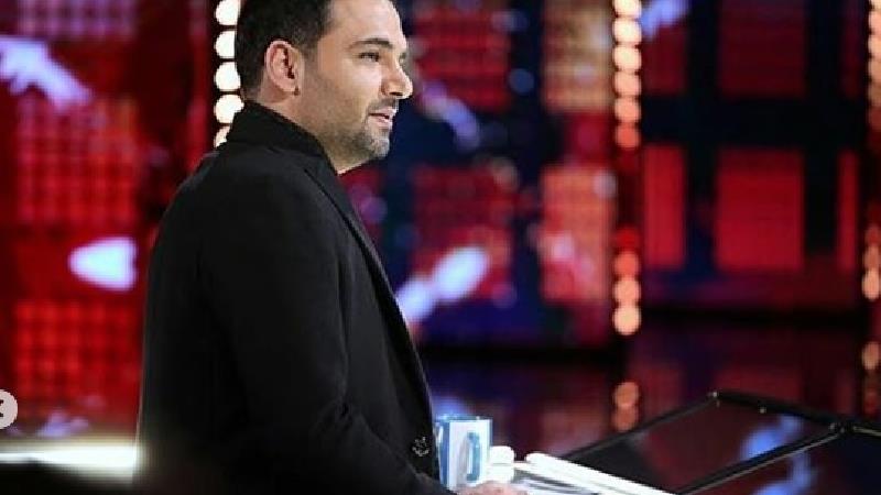 احسان علیخانی در برنامه عصر جدید